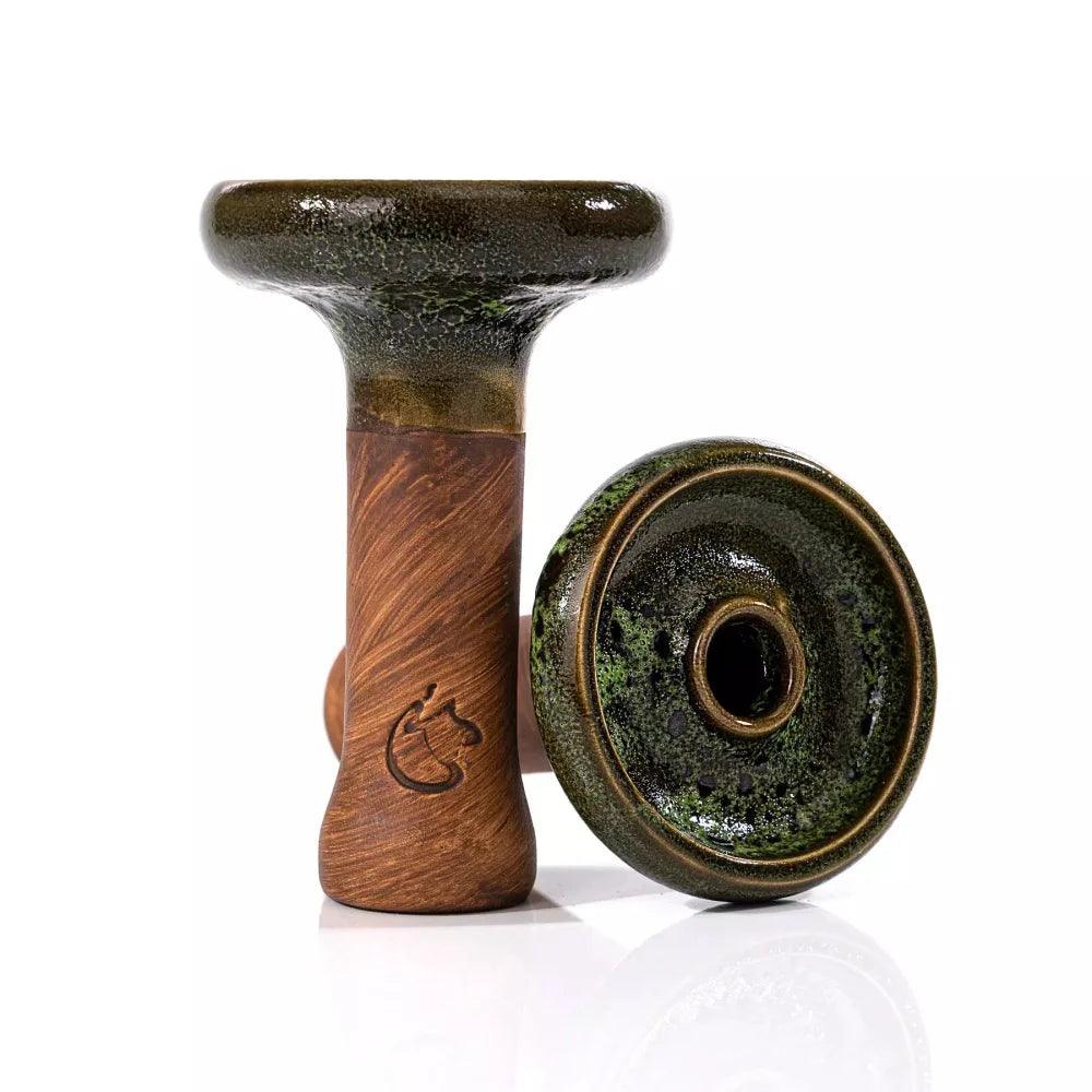 Dschinni Headshot Phunnel aus Ton mit der Glasurfarbe Hunter überzogen. Es ist ein stehender und ein liegender Phunnel abgebildet. Das Dschinni Symbol ist zu sehen.